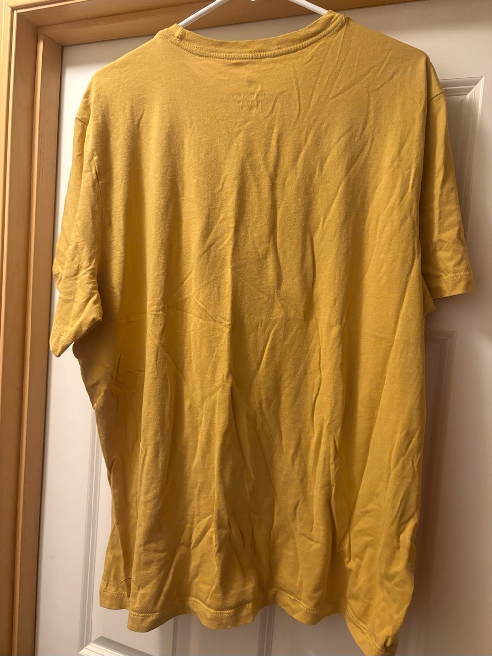 Nike Air Graphic T Shirt Women’s Plus Fit Size XXL Mustard Yellow - Picture 3 of 4